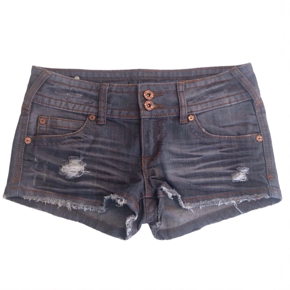 NEW Dollhouse Gray Wash Distressed Denim Y2K Low Rise Jean Short Shorts Size 7